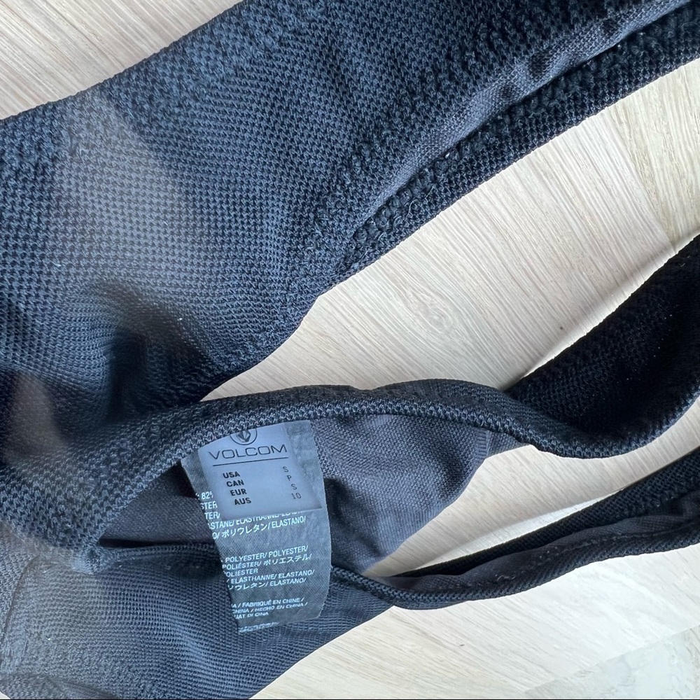 Volcom Swim Top - Picture 3 of 7